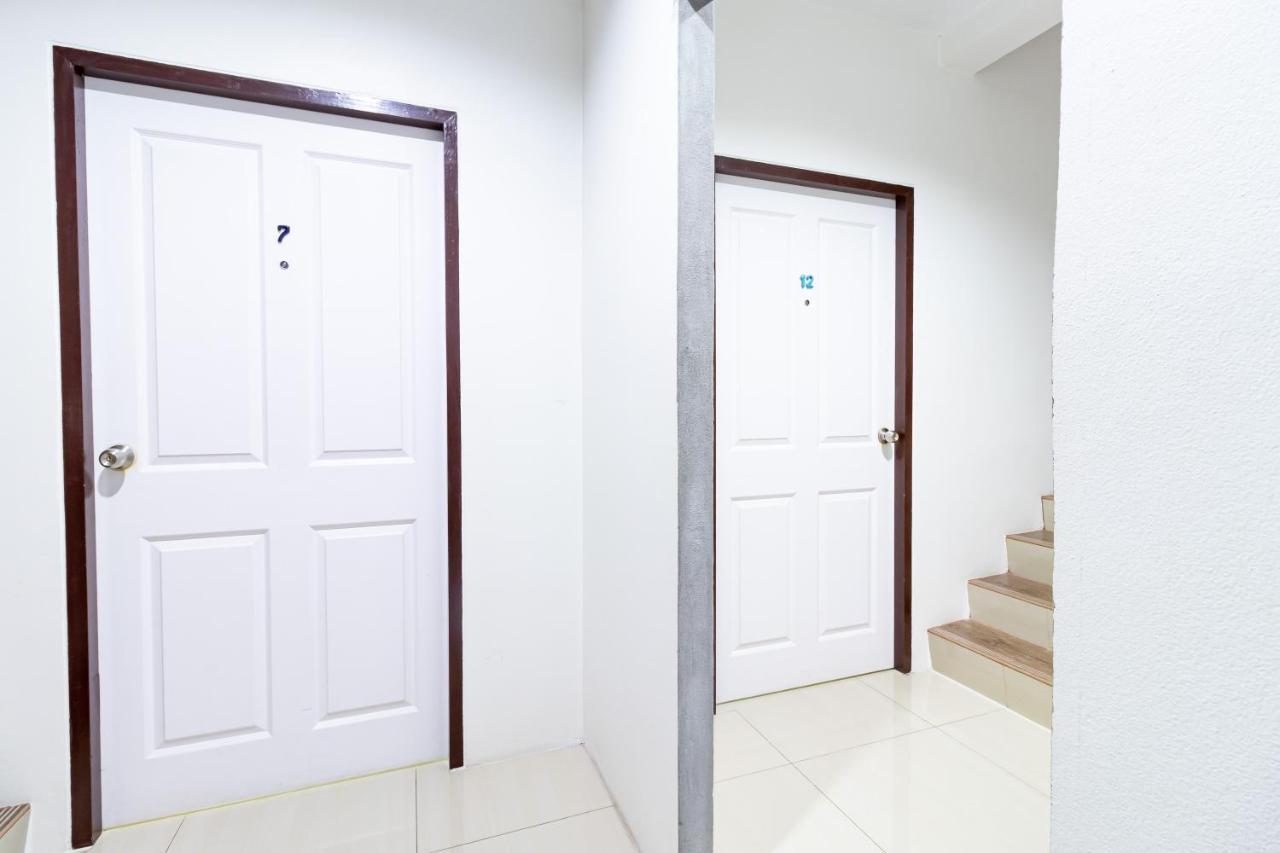 Central View Hostel Hat Yai Buitenkant foto